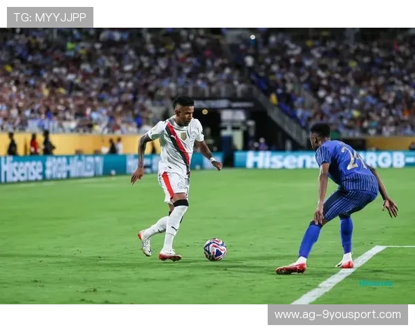 欧冠神扑镜头成为当季经典并推动话题传播