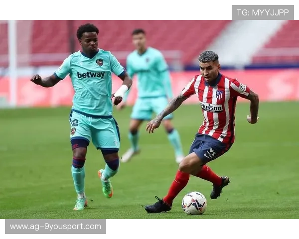 西甲豪门之战:马德里德比攻防大战,激烈程度破纪录,马德里竞技德比对手 西甲豪门之战:马德里德比攻防大战,激烈程度破纪录,马德里竞技德比对手